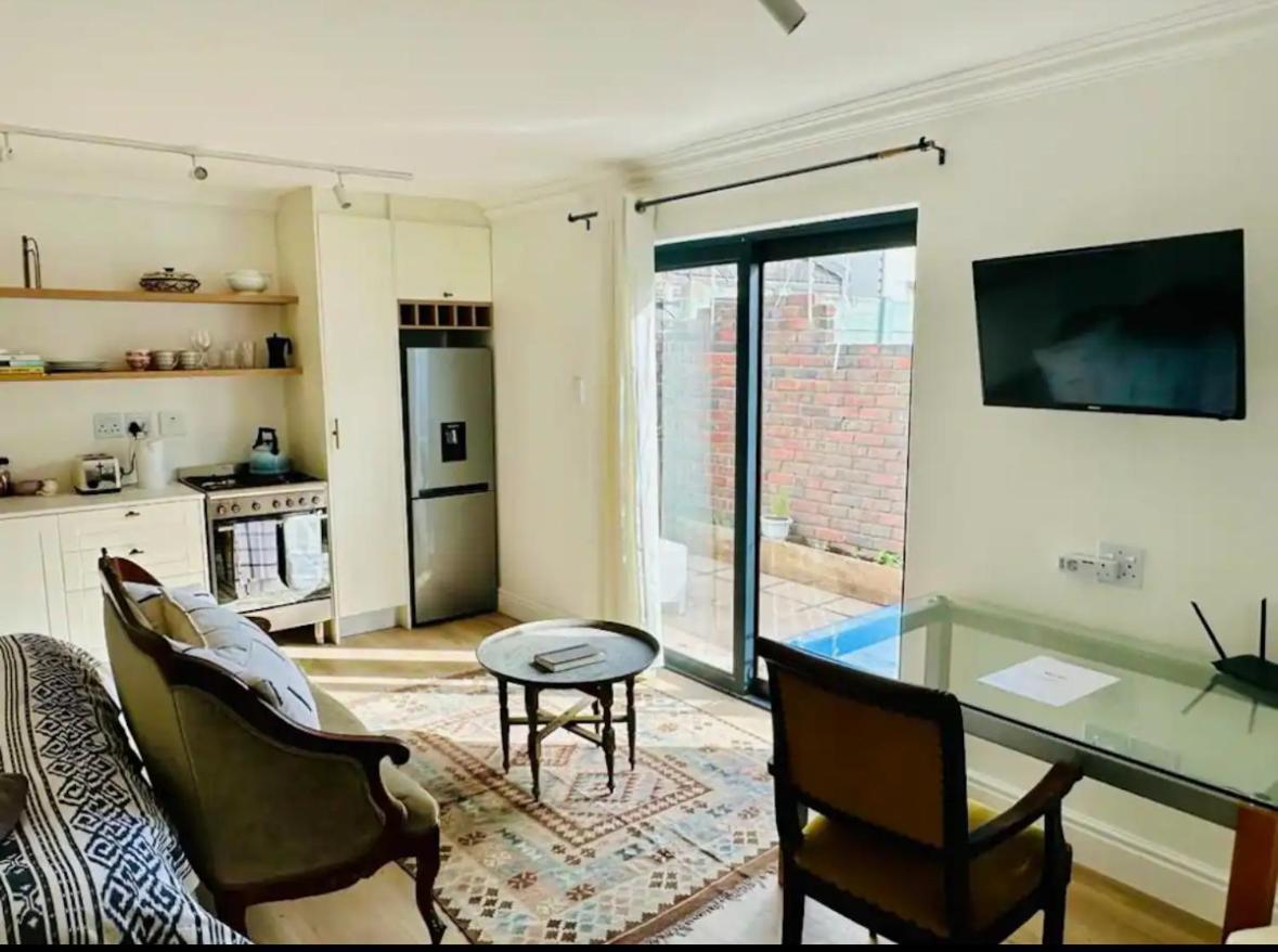 Centrally Located Garden * Cape Town