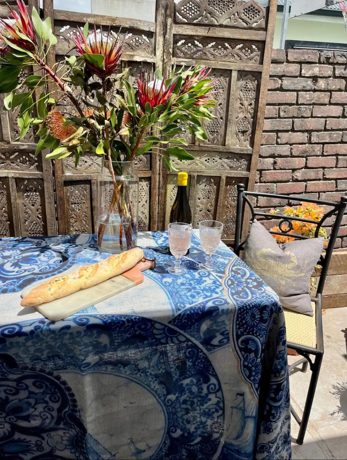Centrally Located Garden Apartment *